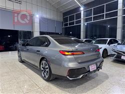 بي ام دبليو الفئة 7